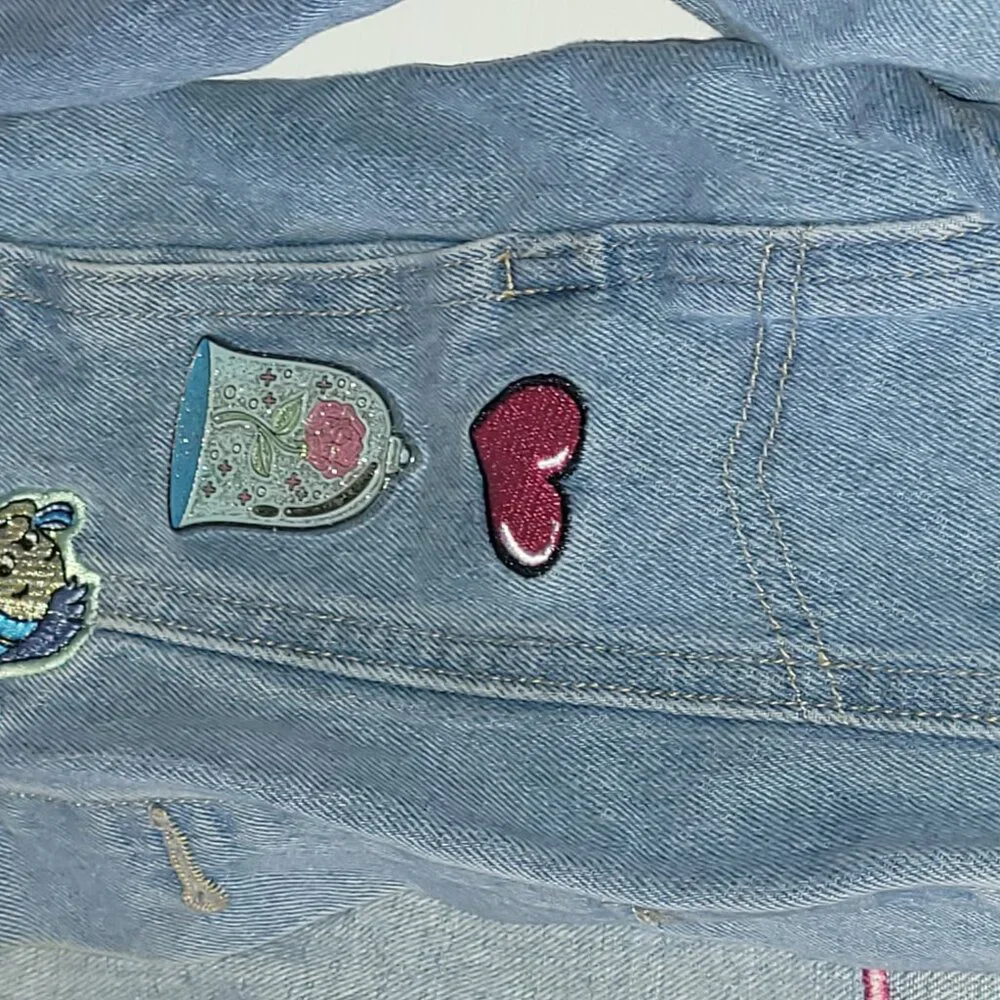 Disney US Girls Jean Denim Jacket Magic Kingdom Castle Flounder - Picture 13 of 13